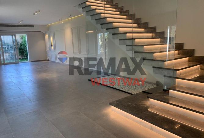 8373297 - Property Image 2