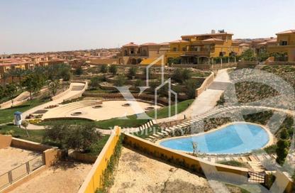 Villa - 4 Bedrooms - 4 Bathrooms for sale in Royal City - Sheikh Zayed Compounds - Sheikh Zayed City - Giza
