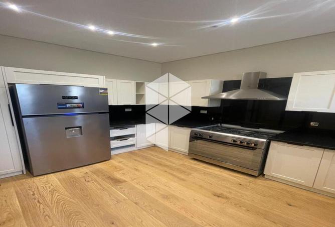 8317435 - Property Image 3