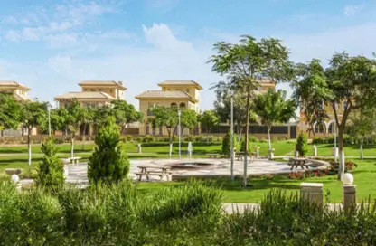 Villa - 5 Bedrooms - 4 Bathrooms for sale in Fountain Park - 5th Settlement Compounds - The 5th Settlement - New Cairo City - Cairo