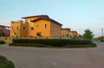 Townhouse - 3 Bedrooms - 4 Bathrooms for sale in Hyde Park - 5th Settlement Compounds - The 5th Settlement - New Cairo City - Cairo