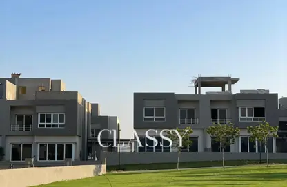 Villa - 5 Bedrooms - 6 Bathrooms for sale in Etapa - Sheikh Zayed Compounds - Sheikh Zayed City - Giza