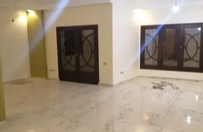 شقة - 3 غرف نوم - 2 حمامات للايجار في شارع ليلي مراد - الياسمين 5 - الياسمين - مدينة القاهرة الجديدة - القاهرة
