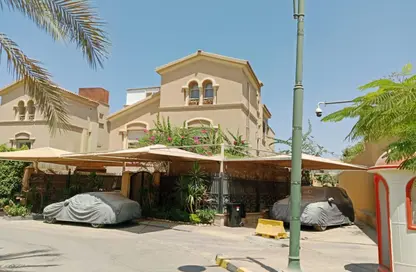 Villa - 5 Bedrooms - 4 Bathrooms for sale in Katameya Hills - 5th Settlement Compounds - The 5th Settlement - New Cairo City - Cairo