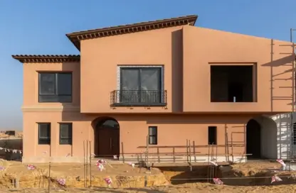 Townhouse - 4 Bedrooms - 4 Bathrooms for sale in Village West - Sheikh Zayed Compounds - Sheikh Zayed City - Giza