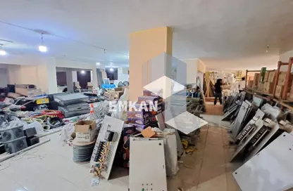 Shop - Studio - 3 Bathrooms for rent in 50th Street - Zahraa El Maadi - Hay El Maadi - Cairo