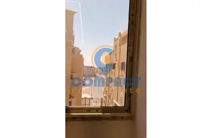 شقة - 3 غرف نوم - 2 حمامات للبيع في الحي السادس عشر - الشيخ زايد - الجيزة