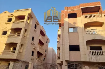 شقة - 3 غرف نوم - 2 حمامات للبيع في الاسكان العائلي - مدينة العبور - القليوبية
