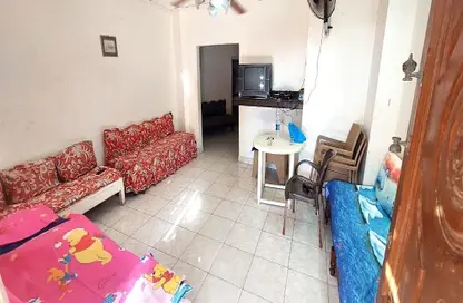 Apartment - 2 Bedrooms - 1 Bathroom for sale in Corniche Al Maamoura - Al Maamoura - Hay Than El Montazah - Alexandria