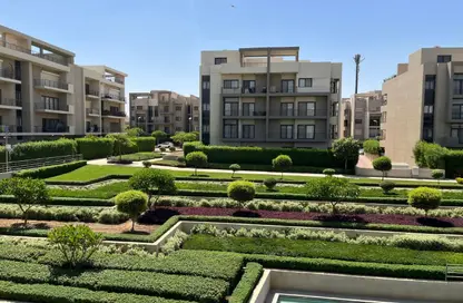 Apartment - 3 Bedrooms - 3 Bathrooms for sale in Villa Square - Fifth Square - The 5th Settlement - New Cairo City - Cairo