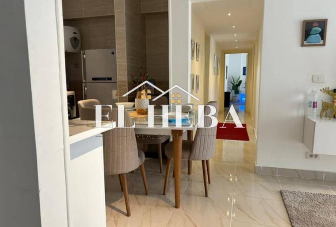 8452280 - Property Image 3