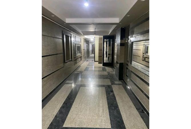 8382523 - Property Image 3