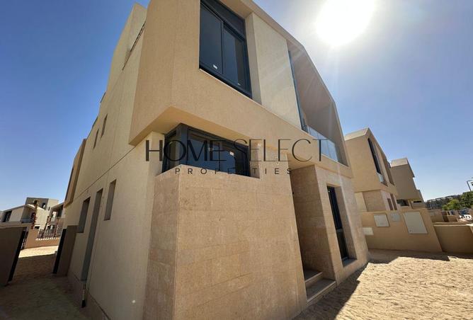 8074317 - Property Image 2