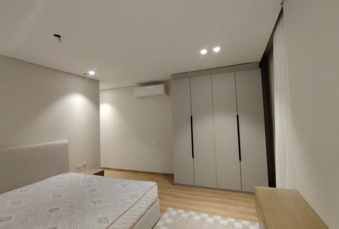 8240612 - Property Image 3