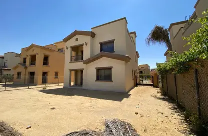 Villa - 4 Bedrooms - 4 Bathrooms for sale in Mivida - 5th Settlement Compounds - The 5th Settlement - New Cairo City - Cairo