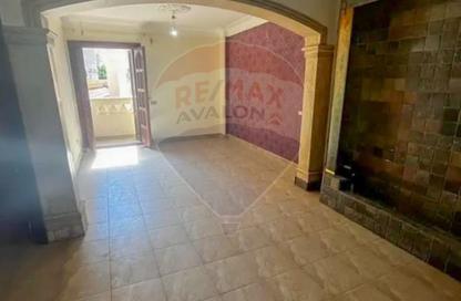 Apartment - 3 Bedrooms - 2 Bathrooms for sale in Kafr Abdo - Roushdy - Hay Sharq - Alexandria