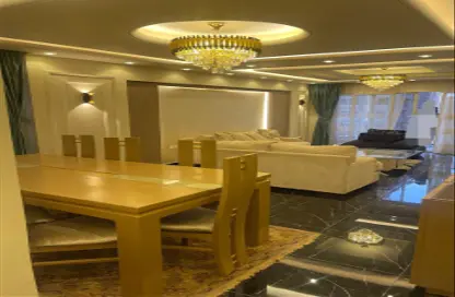 Apartment - 3 Bedrooms - 2 Bathrooms for rent in Zahraa El Maadi - Hay El Maadi - Cairo