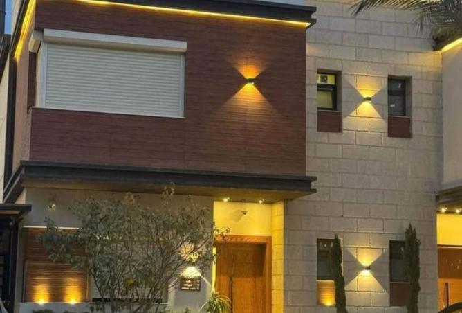 8341842 - الصورة الرئيسية للعقار