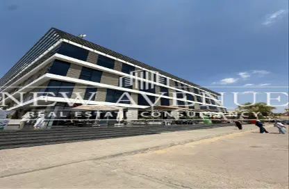 Full Floor - Studio - 2 Bathrooms for rent in Golf Central - Cairo Alexandria Desert Road - 6 October City - Giza