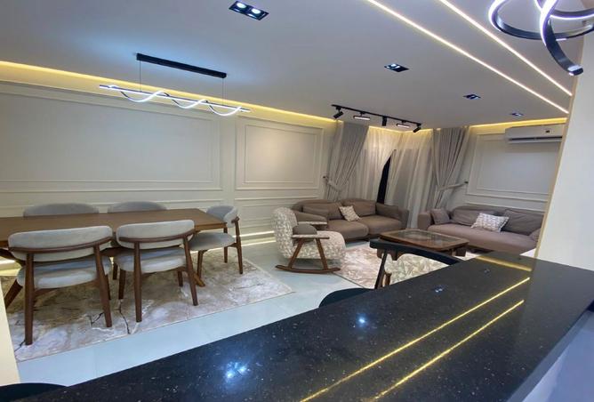 8240728 - Property Image 3