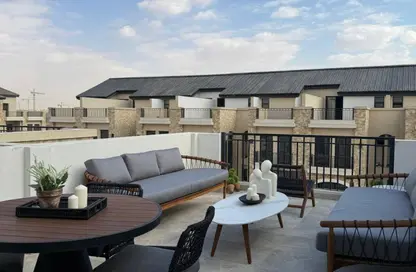 Villa - 5 Bedrooms - 4 Bathrooms for sale in Mountain View iCity - 5th Settlement Compounds - The 5th Settlement - New Cairo City - Cairo