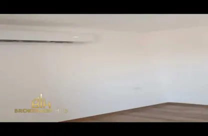 Apartment - 2 Bedrooms - 2 Bathrooms for rent in Moon Residences - Fifth Square - The 5th Settlement - New Cairo City - Cairo