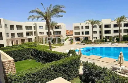 شاليه - غرفة نوم - 2 حمامات للبيع في ازها الساحل الشمالي - راس الحكمة - الساحل الشمالي