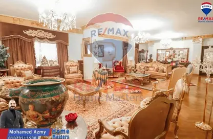 Apartment - 3 Bedrooms - 2 Bathrooms for sale in Ahmed Maher St. - Al Mansoura - Al Daqahlya