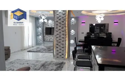 شقة - 3 غرف نوم - 2 حمامات للايجار في شارع طلعت مصطفي - الرحاب المرحلة الثانية - الرحاب - مدينة القاهرة الجديدة - القاهرة