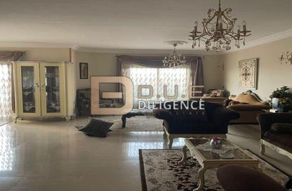 شقة - 3 غرف نوم - 2 حمامات للبيع في عمارات البنفسج - البنفسج - مدينة القاهرة الجديدة - القاهرة