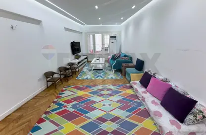 Apartment - 3 Bedrooms - 2 Bathrooms for sale in Laurent - Hay Sharq - Alexandria