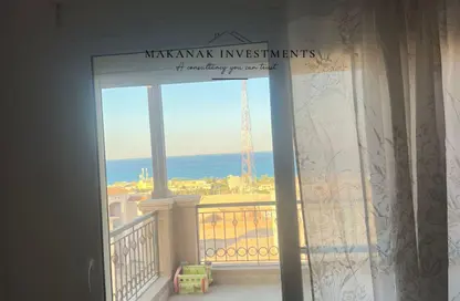 Chalet - 3 Bedrooms - 2 Bathrooms for sale in Laguna Bay - Al Ain Al Sokhna - Suez