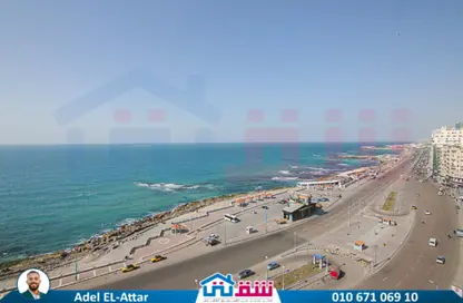 شقة - 3 غرف نوم - 2 حمامات للبيع في ميدان الكورنيش - سبورتنج - حي شرق - الاسكندرية
