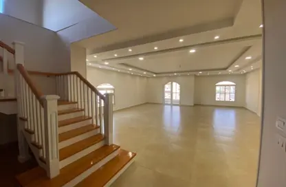 (بنتهاوس  (روف - 3 غرف نوم - 4 حمامات للايجار في عمارات النرجس - النرجس - مدينة القاهرة الجديدة - القاهرة