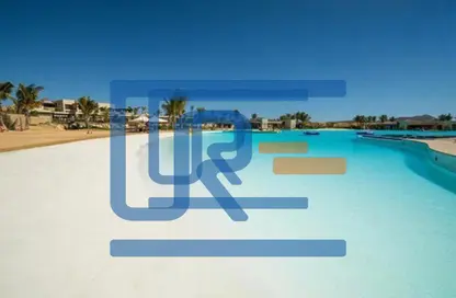 فيلا - 3 غرف نوم - 4 حمامات للبيع في سوان ليك - قسم الضبعة - الساحل الشمالي