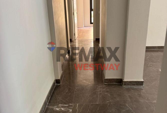 8420263 - Property Image 2