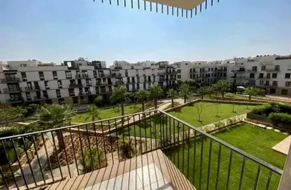 Apartment - 3 Bedrooms - 3 Bathrooms for sale in The Courtyard - 12th District - Sheikh Zayed City - Giza