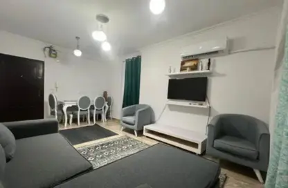 Apartment - 2 Bedrooms - 2 Bathrooms for rent in Rawdat Zayed - 12th District - Sheikh Zayed City - Giza