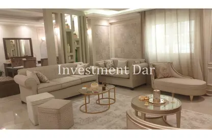 Apartment - 4 Bedrooms - 2 Bathrooms for sale in Ja'far ibn Abi Talib St. - El Yasmeen 4 - El Yasmeen - New Cairo City - Cairo
