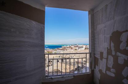 Apartment - Studio - 1 Bathroom for sale in El Hadaba District - Hurghada - Red Sea