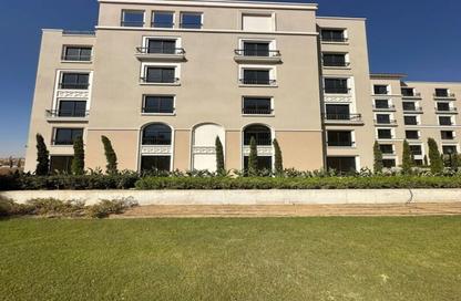 Apartment - 3 Bedrooms - 3 Bathrooms for sale in Village West - Sheikh Zayed Compounds - Sheikh Zayed City - Giza