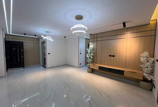 8009226 - Property Image 2