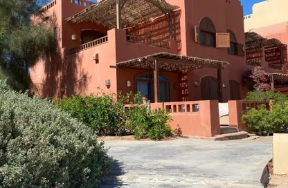 تاون هاوس - 3 غرف نوم - 3 حمامات للبيع في ابو تيج مارينا - الجونة - الغردقة - محافظة البحر الاحمر