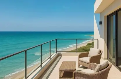 Chalet - 3 Bedrooms - 3 Bathrooms for sale in Naia bay - Ras Al Hekma - North Coast