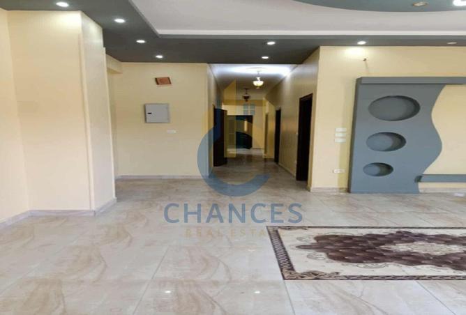 8012910 - Property Image 3