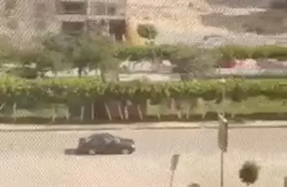 شقة - 3 غرف نوم - 2 حمامات للبيع في البوابة الاولي - خوفو - حدائق الاهرام - الجيزة