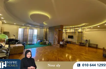شقة - 3 غرف نوم - 3 حمامات للبيع في شارع السيدة سكينة إبنت الحسين - كفر عبده - رشدي - حي شرق - الاسكندرية