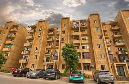 Apartment - 2 Bedrooms - 1 Bathroom for sale in 16th District - Sheikh Zayed City - Giza