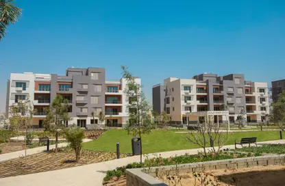 Apartment - 2 Bedrooms - 2 Bathrooms for sale in District 5 - 5th Settlement Compounds - The 5th Settlement - New Cairo City - Cairo