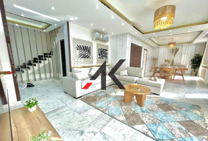 8502820 - Property Image 2